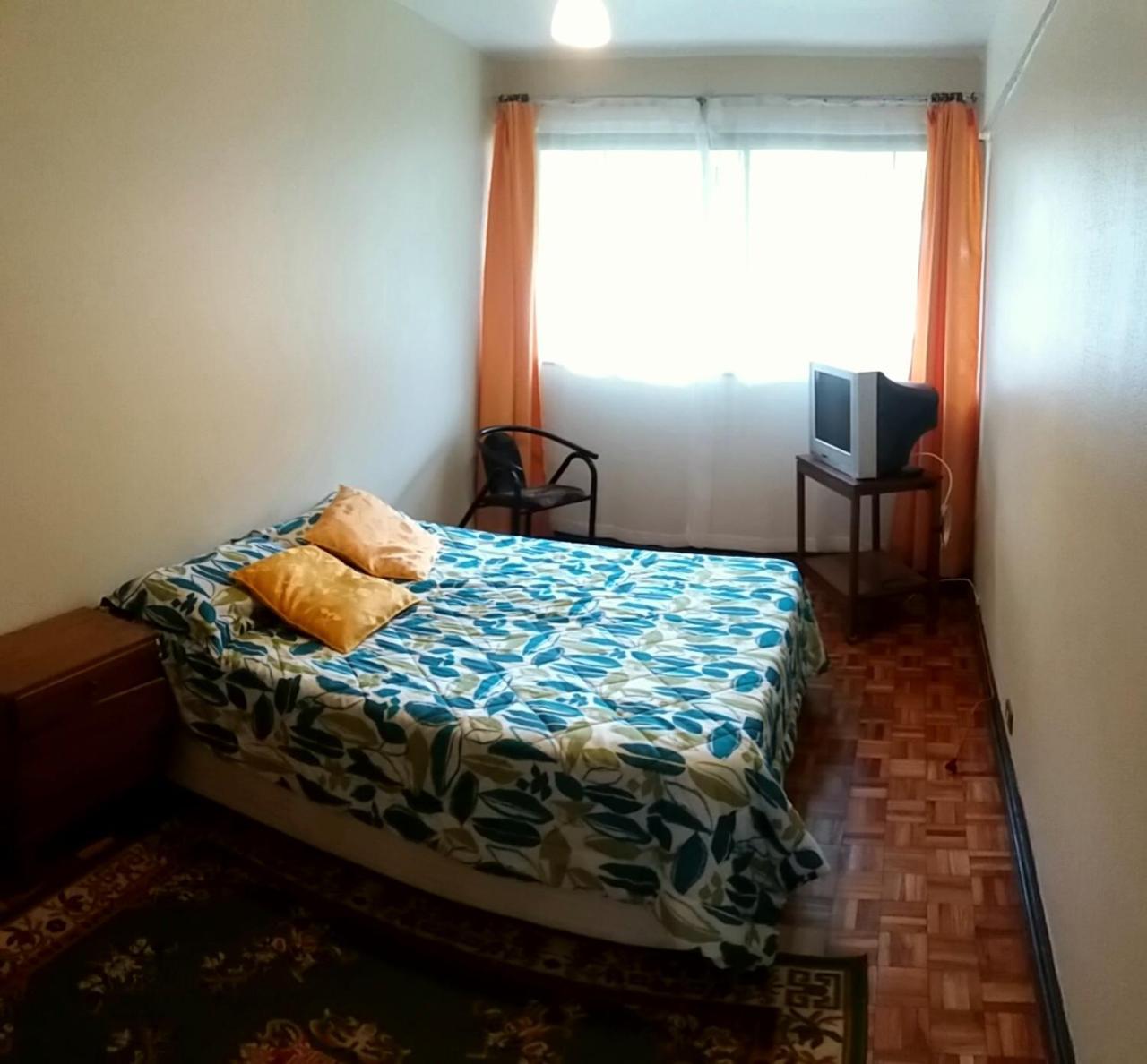 Departamento Edificio Montecarlo,